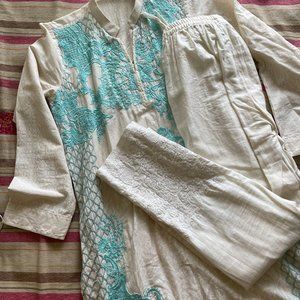 2 piece Khaadi Pret Blue Embroidery Kurta Tunic and Embroidered Pants - Sz 8